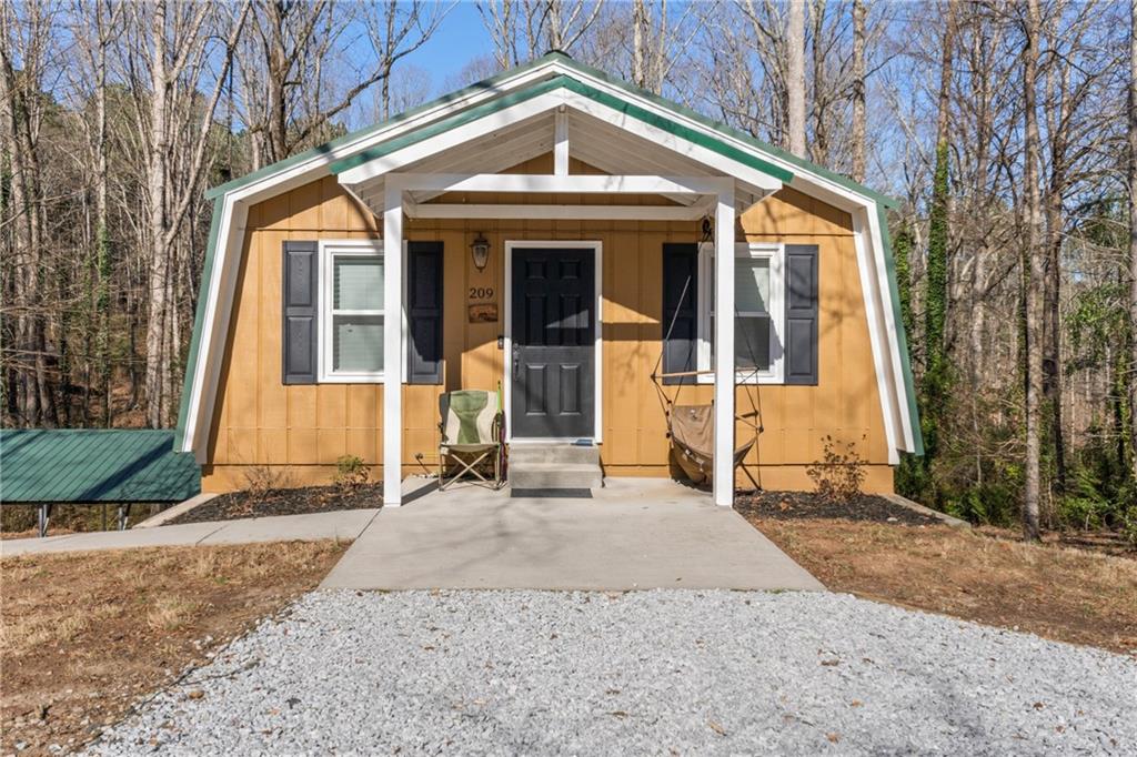 209 Beech Creek Circle, Winder, Georgia image 1