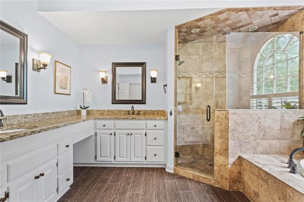 Alpharetta, Georgia 30005, United States, 5 Bedrooms Bedrooms, ,4 BathroomsBathrooms,Residential,Active,154614