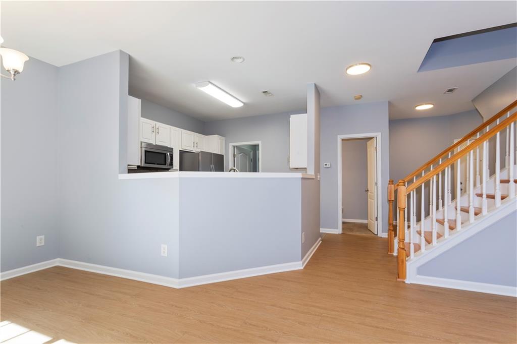 995 Treymont Way