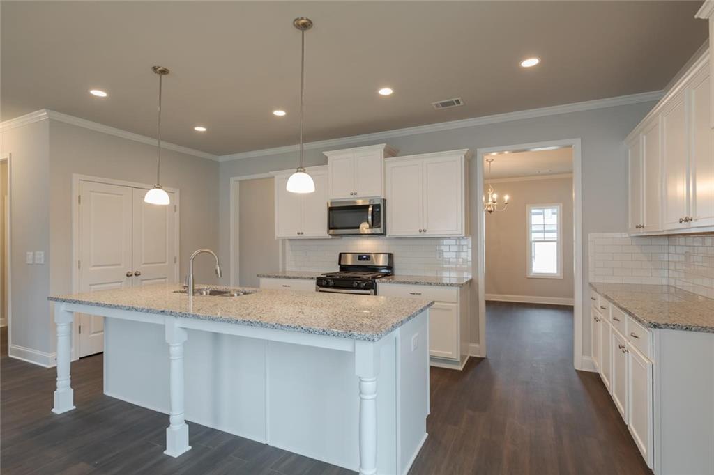 8230 CALLOWAY CLUB Drive