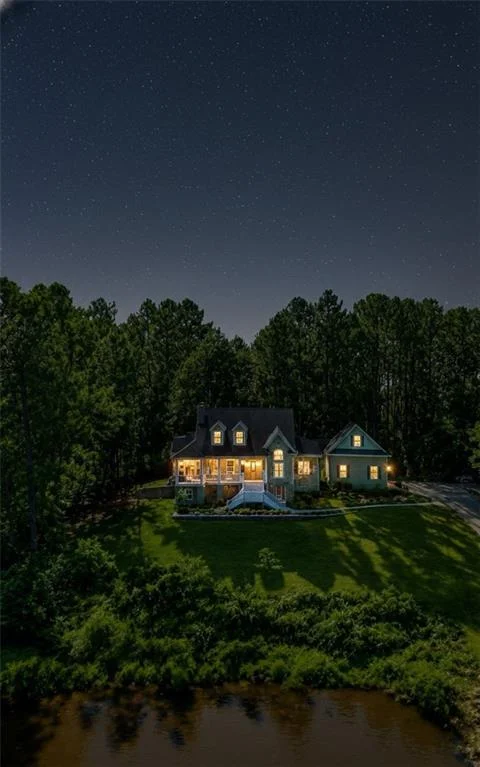 1523 Braswell Mountain Road