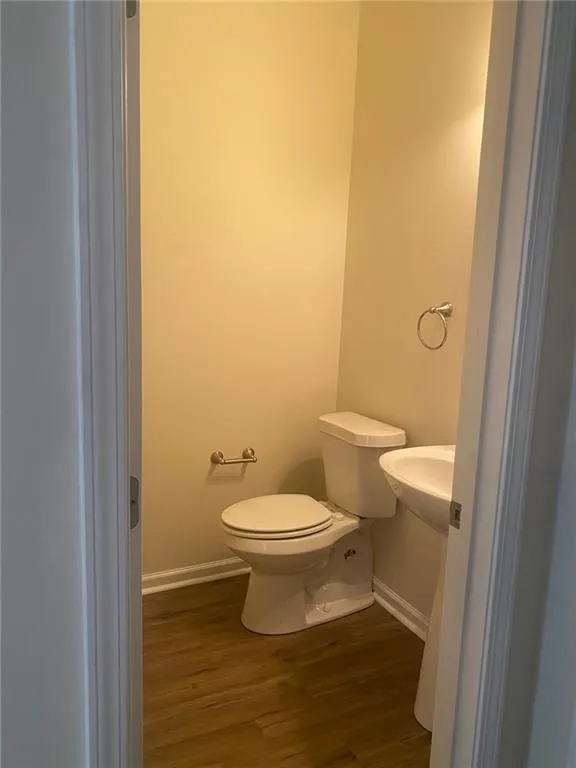 Fairburn, Georgia 30213, United States, 4 Bedrooms Bedrooms, ,5 BathroomsBathrooms,Residential,Active,219243