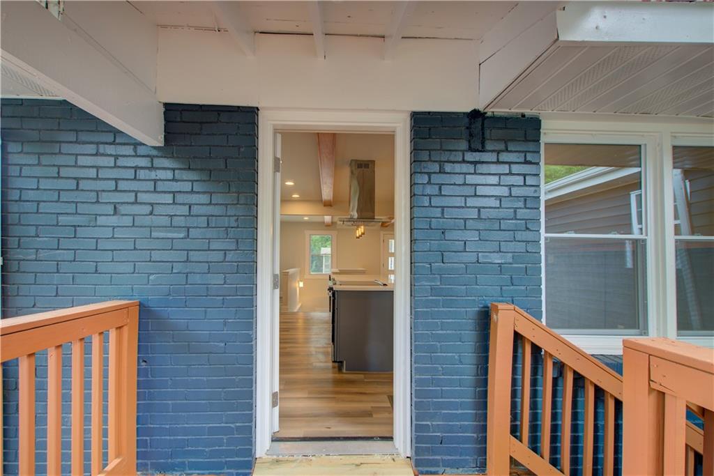 198 Scott St NW