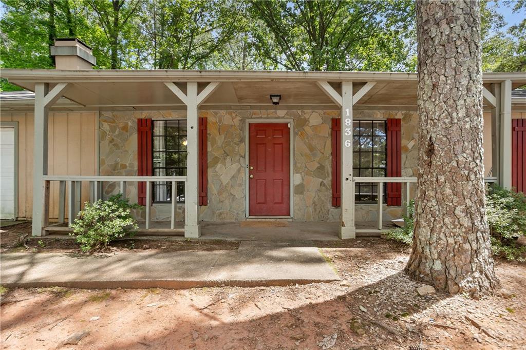 1836 Gingham Court