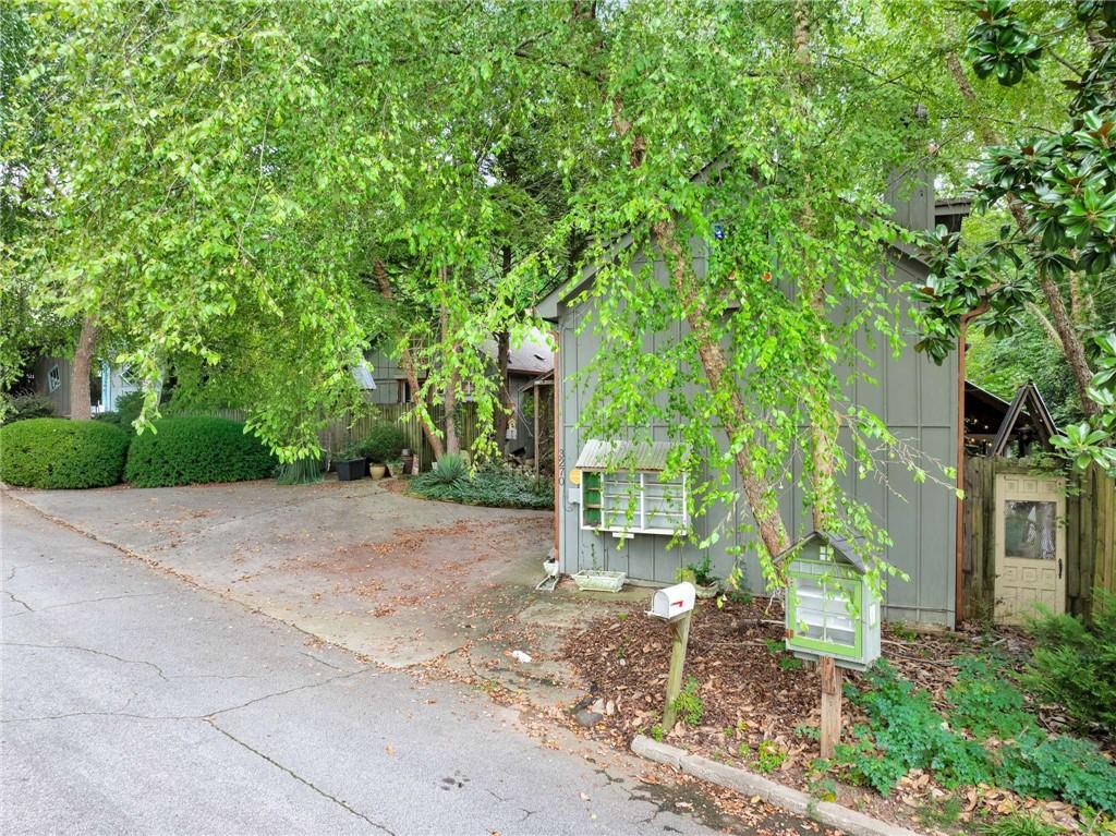 3270 Connally Street