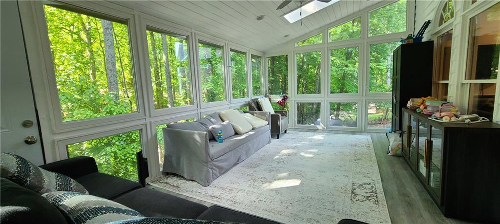 Tuxford - Residential Lease