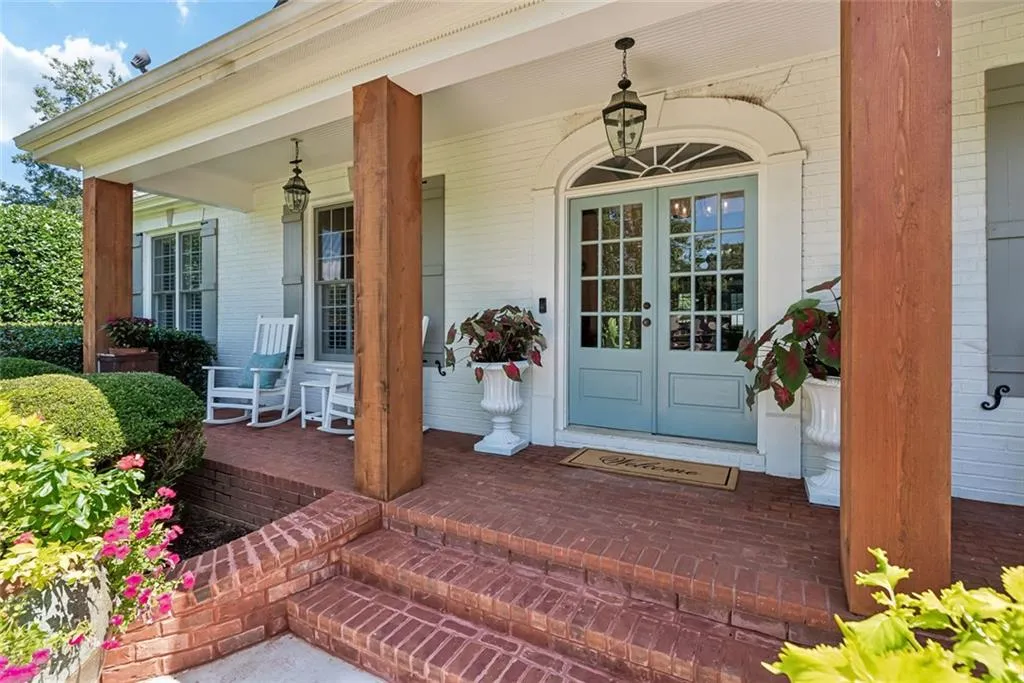 Canton, Georgia 30115, United States, 4 Bedrooms Bedrooms, ,4 BathroomsBathrooms,Residential,Active,142420