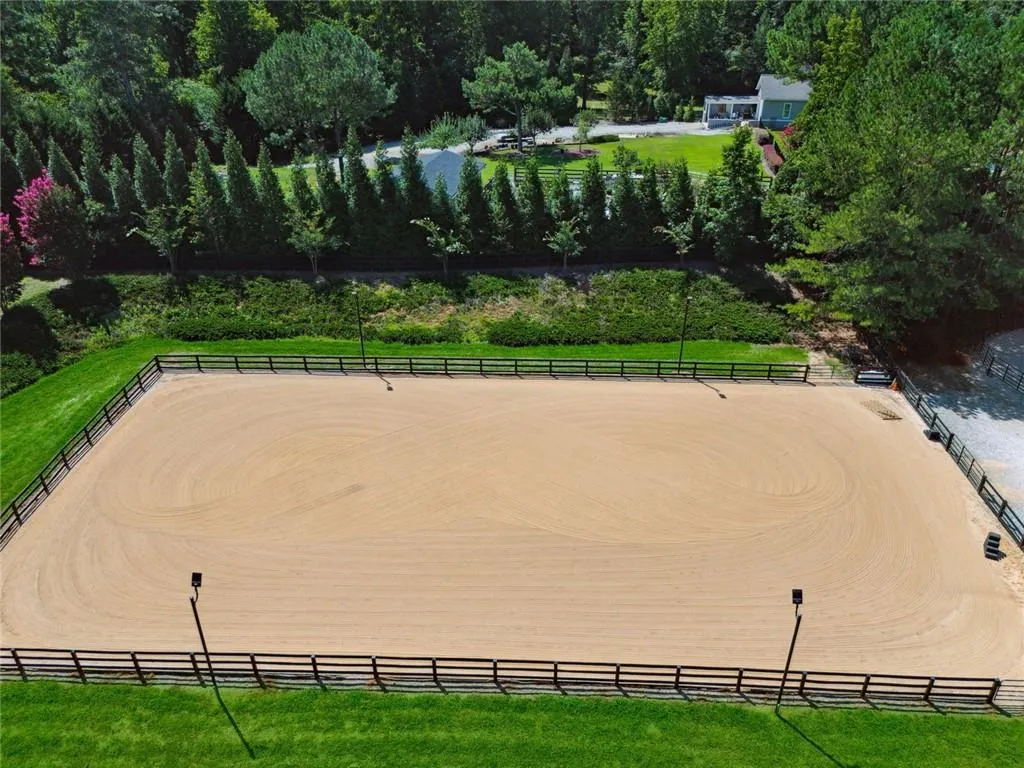 Canton, Georgia 30115, United States, 4 Bedrooms Bedrooms, ,4 BathroomsBathrooms,Residential,Active,142420