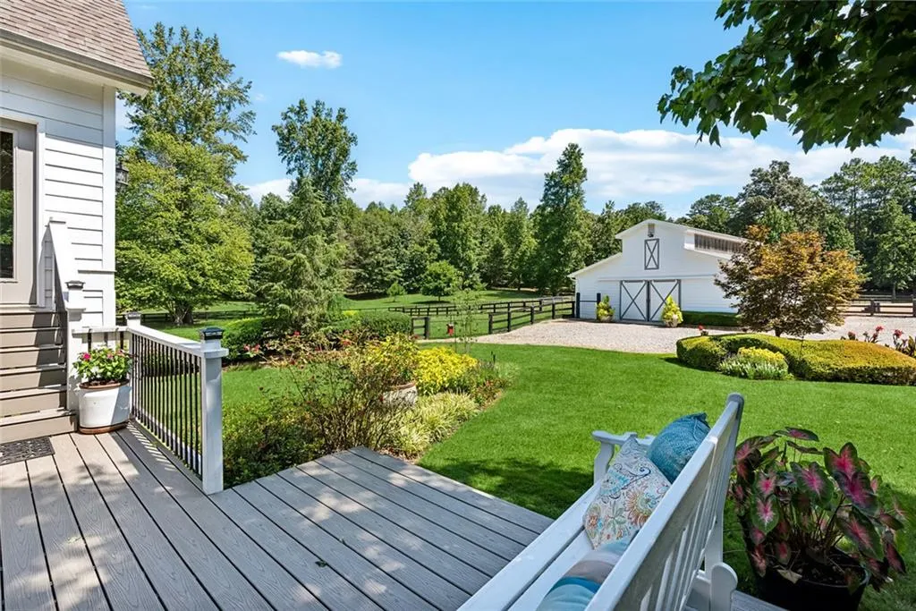 Canton, Georgia 30115, United States, 4 Bedrooms Bedrooms, ,4 BathroomsBathrooms,Residential,Active,142420