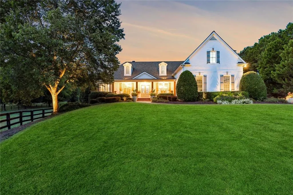 Canton, Georgia 30115, United States, 4 Bedrooms Bedrooms, ,4 BathroomsBathrooms,Residential,Active,142420