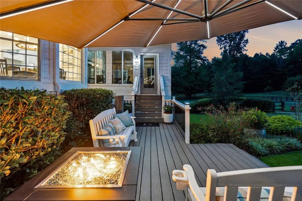 Canton, Georgia 30115, United States, 4 Bedrooms Bedrooms, ,4 BathroomsBathrooms,Residential,Active,142420