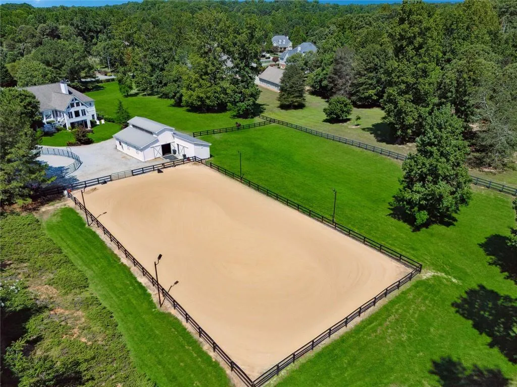 Canton, Georgia 30115, United States, 4 Bedrooms Bedrooms, ,4 BathroomsBathrooms,Residential,Active,142420