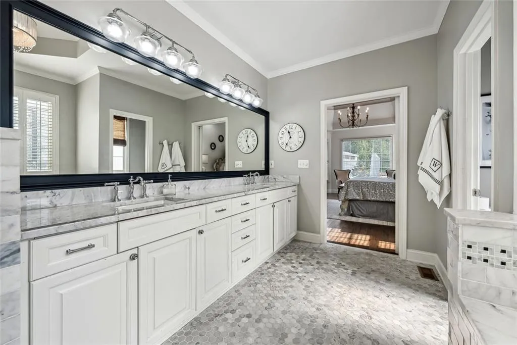 Canton, Georgia 30115, United States, 4 Bedrooms Bedrooms, ,4 BathroomsBathrooms,Residential,Active,142420