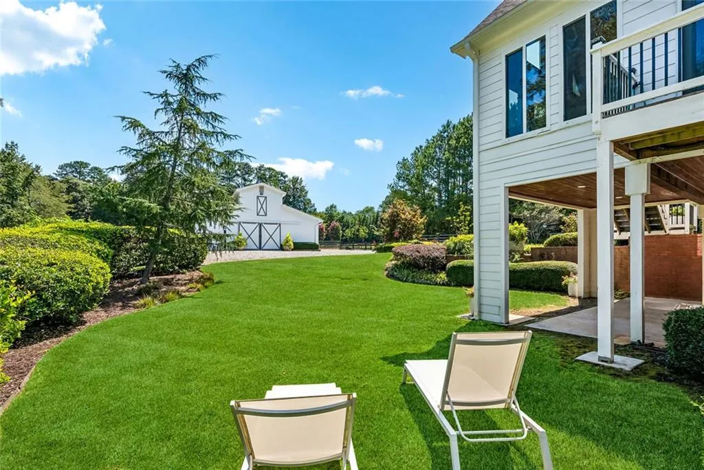 Canton, Georgia 30115, United States, 4 Bedrooms Bedrooms, ,4 BathroomsBathrooms,Residential,Active,142420