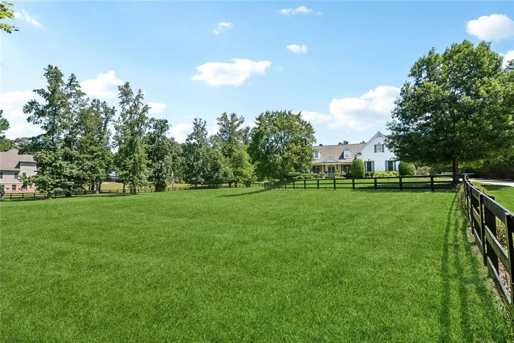 Canton, Georgia 30115, United States, 4 Bedrooms Bedrooms, ,4 BathroomsBathrooms,Residential,Active,142420