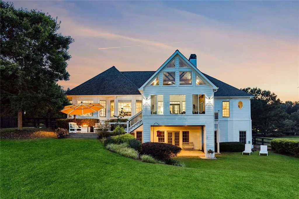 Canton, Georgia 30115, United States, 4 Bedrooms Bedrooms, ,4 BathroomsBathrooms,Residential,Active,142420