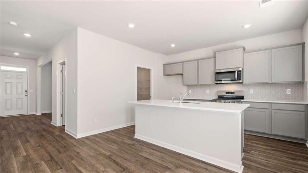 833 Trillium Drive
