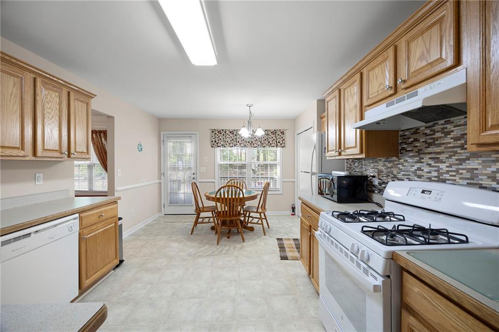 55 Cross Pointe Court, Hiram, Georgia image 17