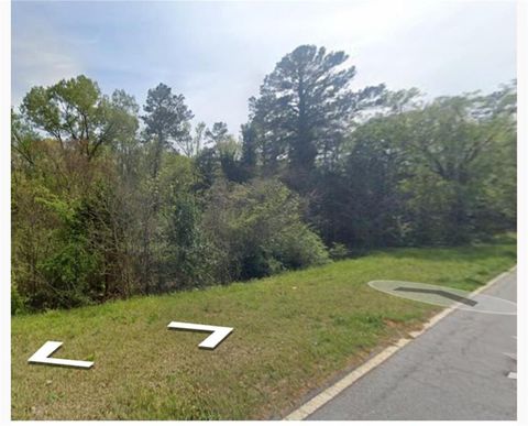Vacant Land For Sale - 153 Youngblood Road<br/> Milledgeville, GA 31061