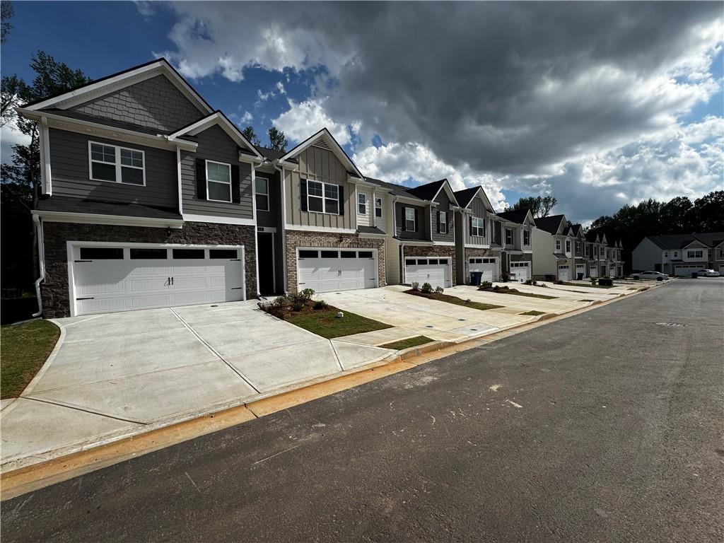 319 Elgin Drive, Lawrenceville, Georgia image 1