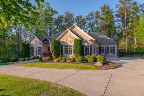 995 Canonero Drive Milton GA 30004