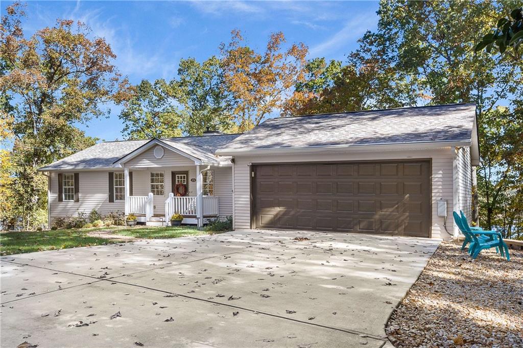 3150 Edgewater Drive