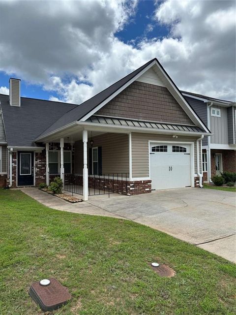 Townhouse For Sale - 1910 School House Lane<br/> Temple, GA 30179