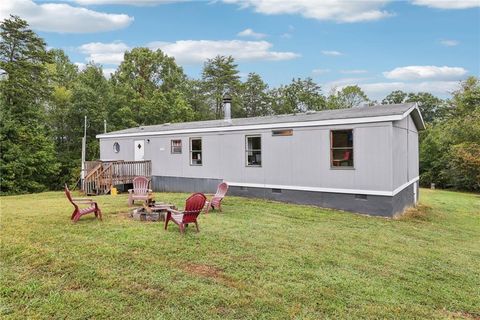 A home in Dahlonega