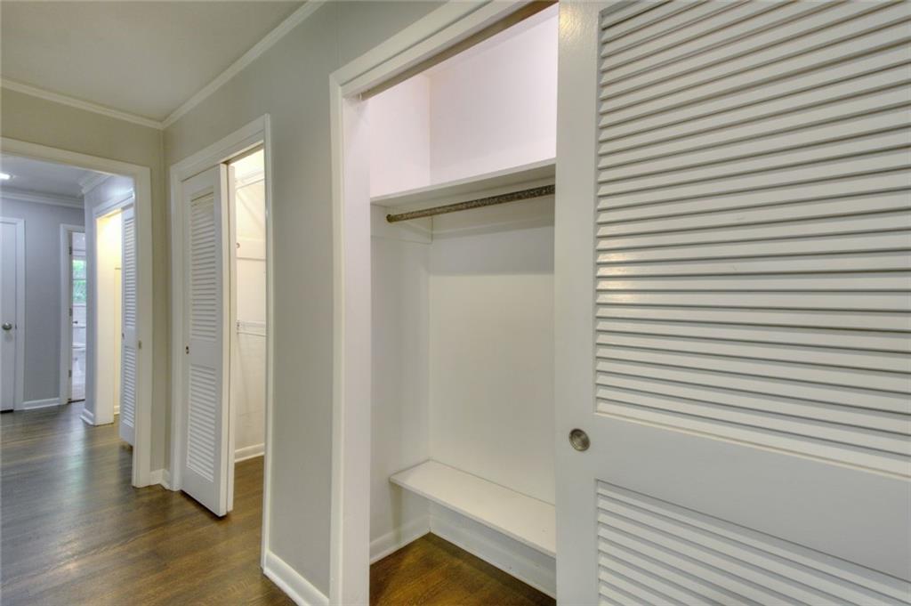 4507 N Peachtree Road, Dunwoody, Georgia image 36