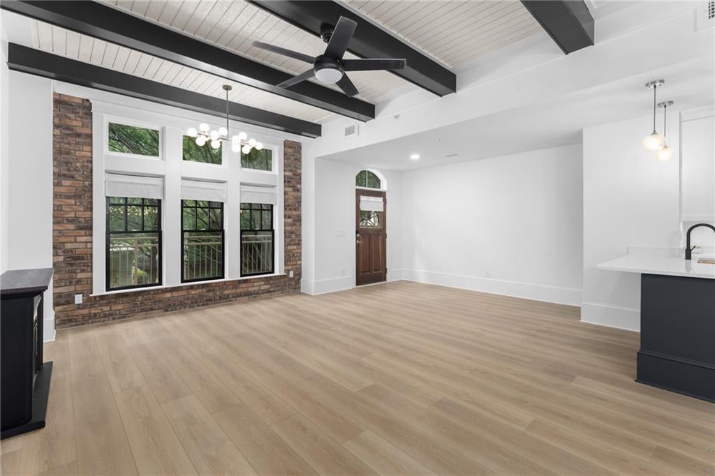 1834 Gordon Manor NE