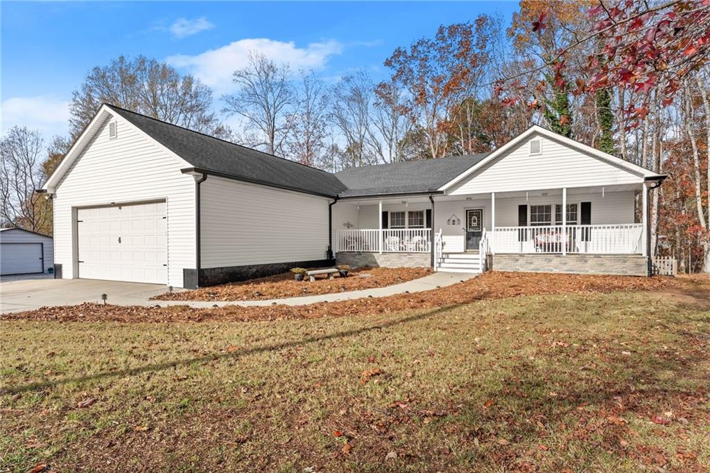 6045 Mockingbird Road