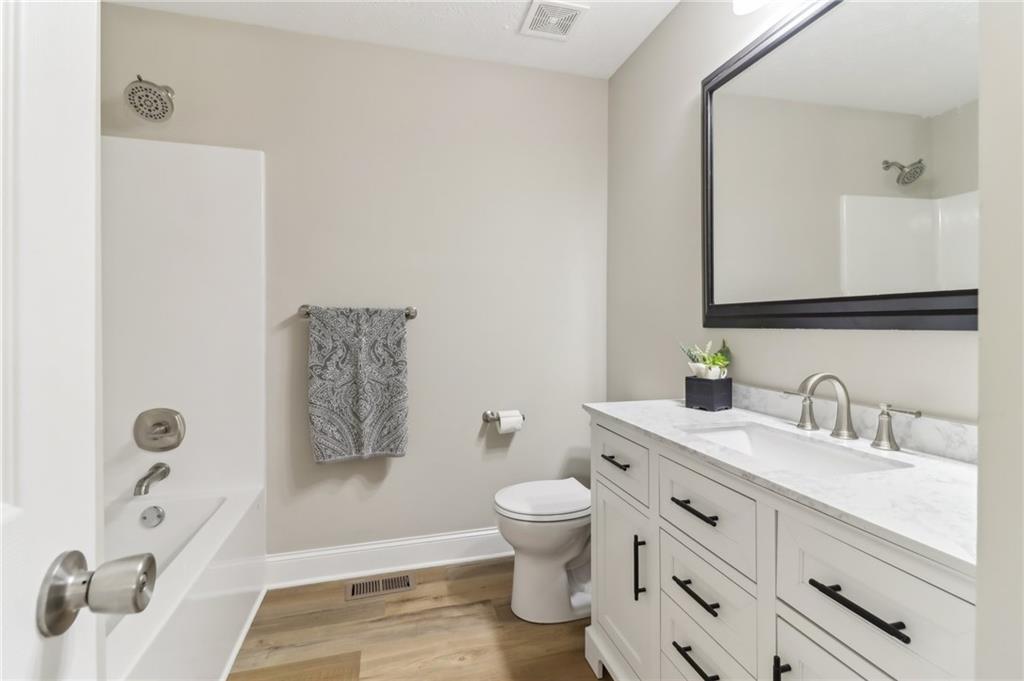7160 Royston Way, Cumming, Georgia image 13