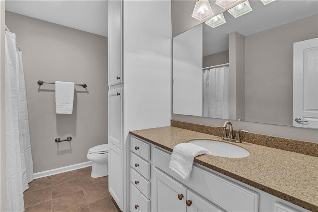 2167 Crestridge Trail, Brookhaven, Georgia image 32