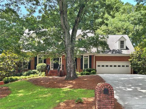 2010 Pearwood Path Roswell GA 30076
