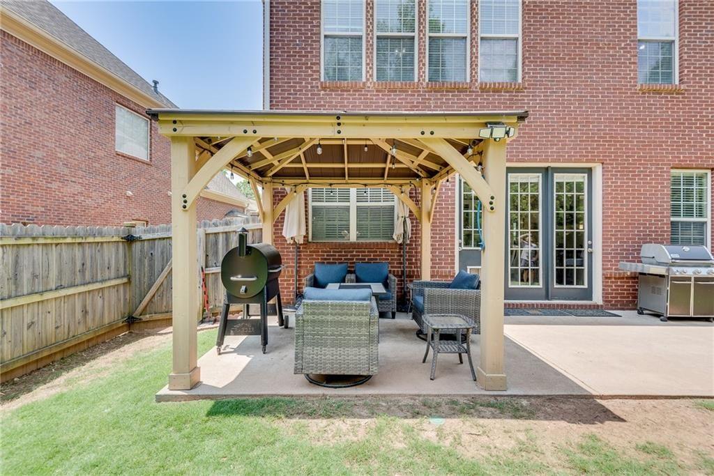 Crabapple Registry - Residential