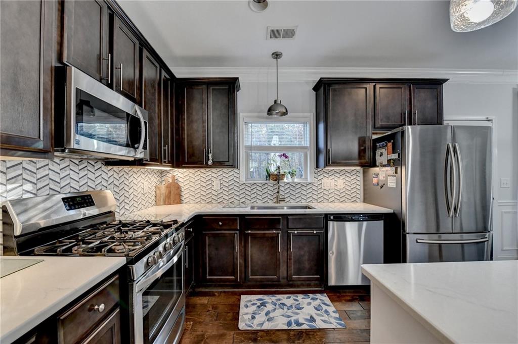 203 Woods Circle, Ball Ground, Georgia image 18