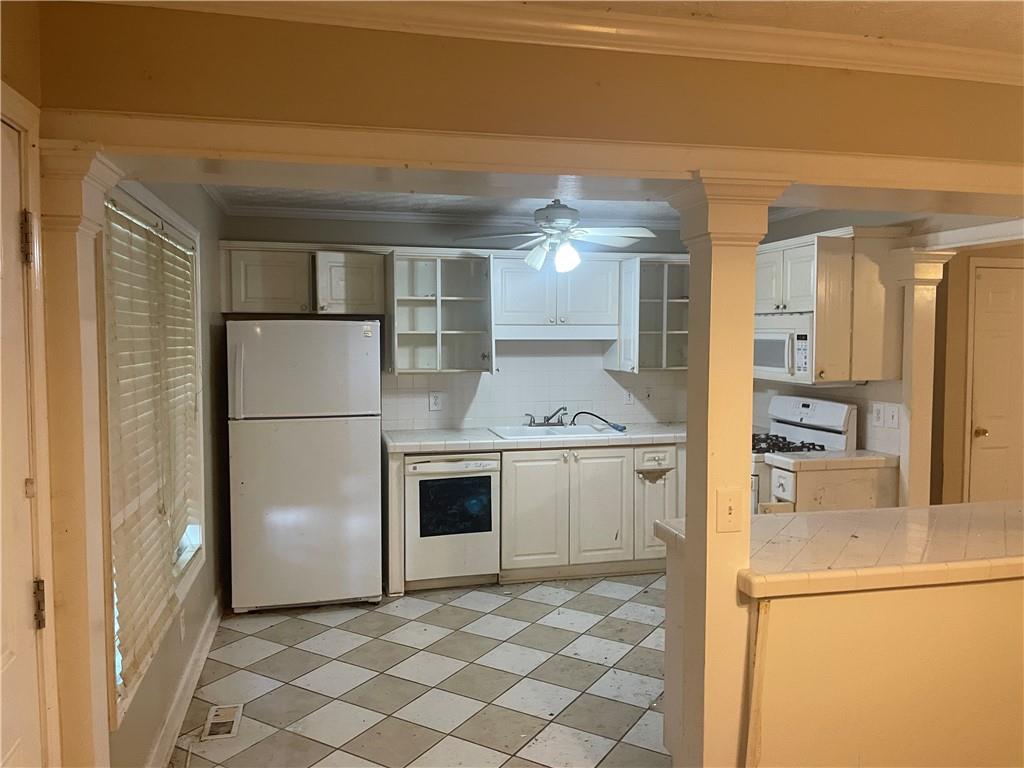 23 N Springs Drive