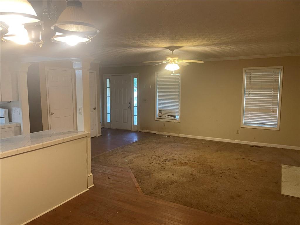 23 N Springs Drive