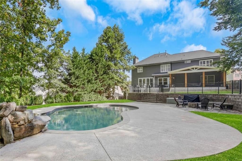 3084 Grove View Court