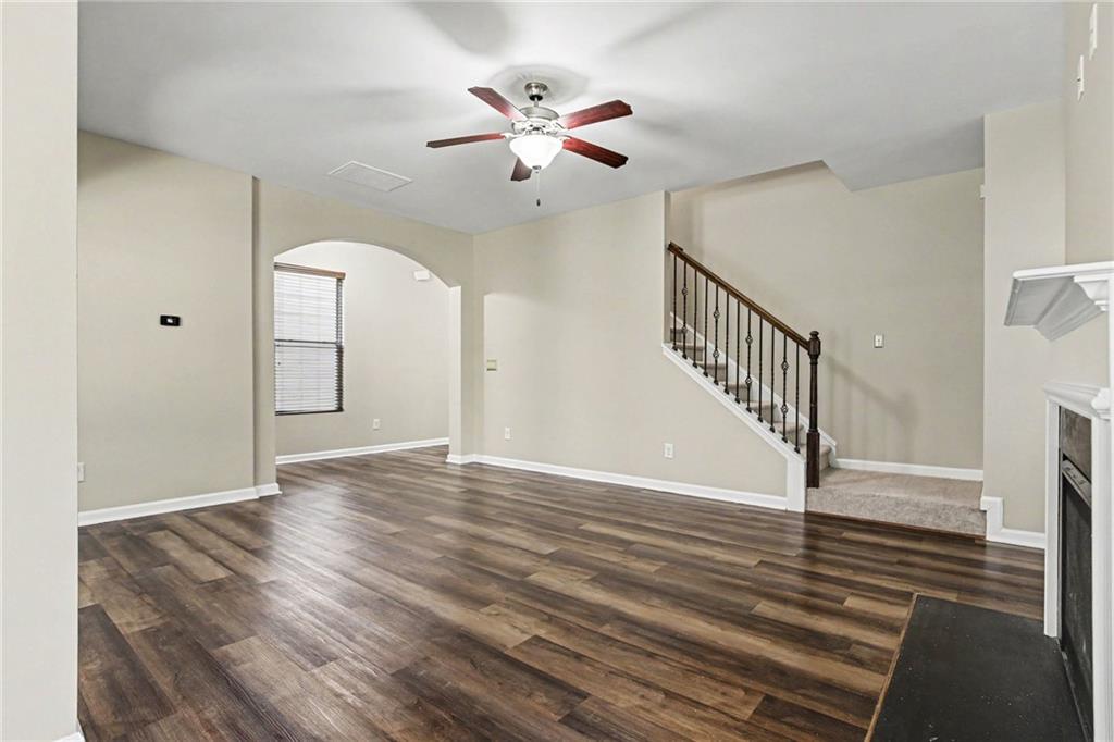 5151 Rapahoe Trail