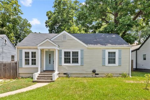 Photo of 1868 Cannon Street, Decatur, GA 30032 (MLS # 7653355)
