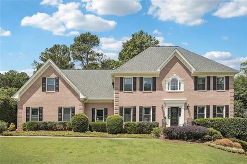 Homes For Sale - 2672 Henderson Ridge Drive<br/> Tucker, GA 30084