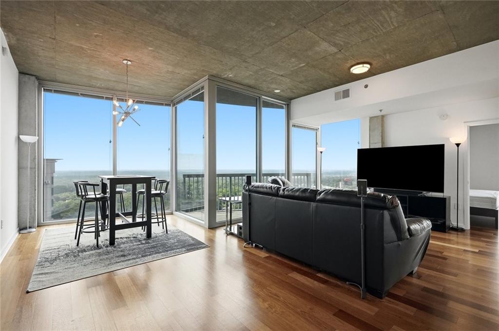 3324 Peachtree Road NE 2202