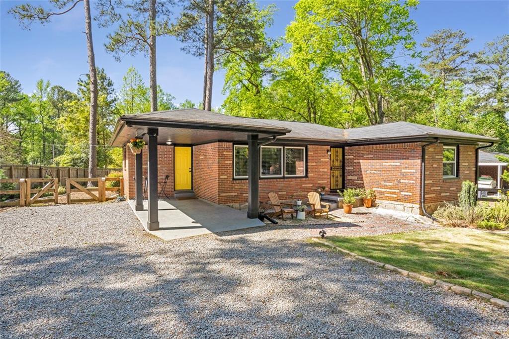 3385 Pinehill Drive, Decatur, Georgia image 3