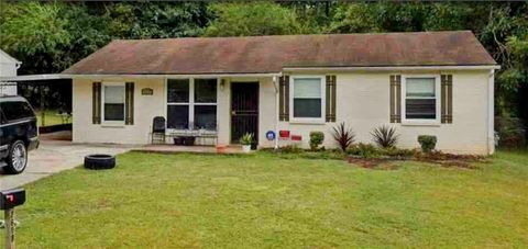 2608 Santa Barbara Drive NW Atlanta GA 30318