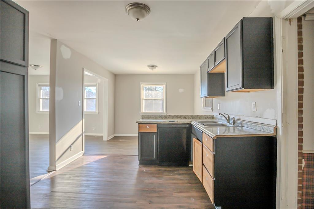 473 Oakside Drive, Atlanta, Georgia image 10