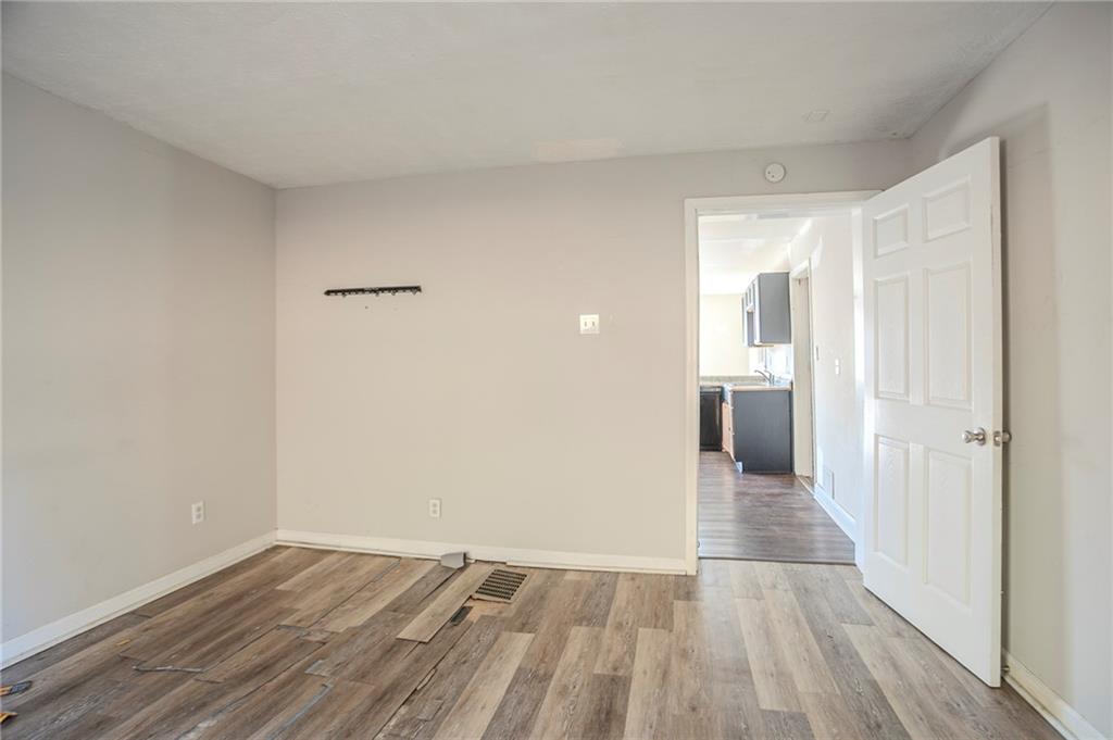 473 Oakside Drive, Atlanta, Georgia image 21