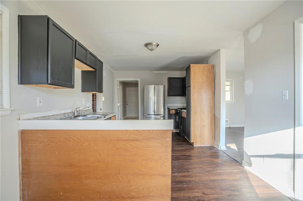 473 Oakside Drive, Atlanta, Georgia image 7