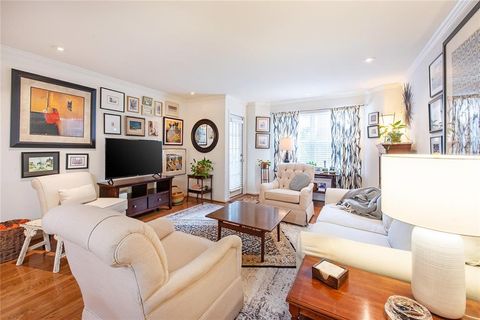 3076 Chastain Park Court NE Atlanta GA 30342