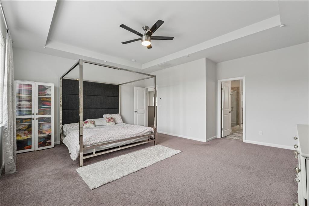 Longstreet Manor - Residential